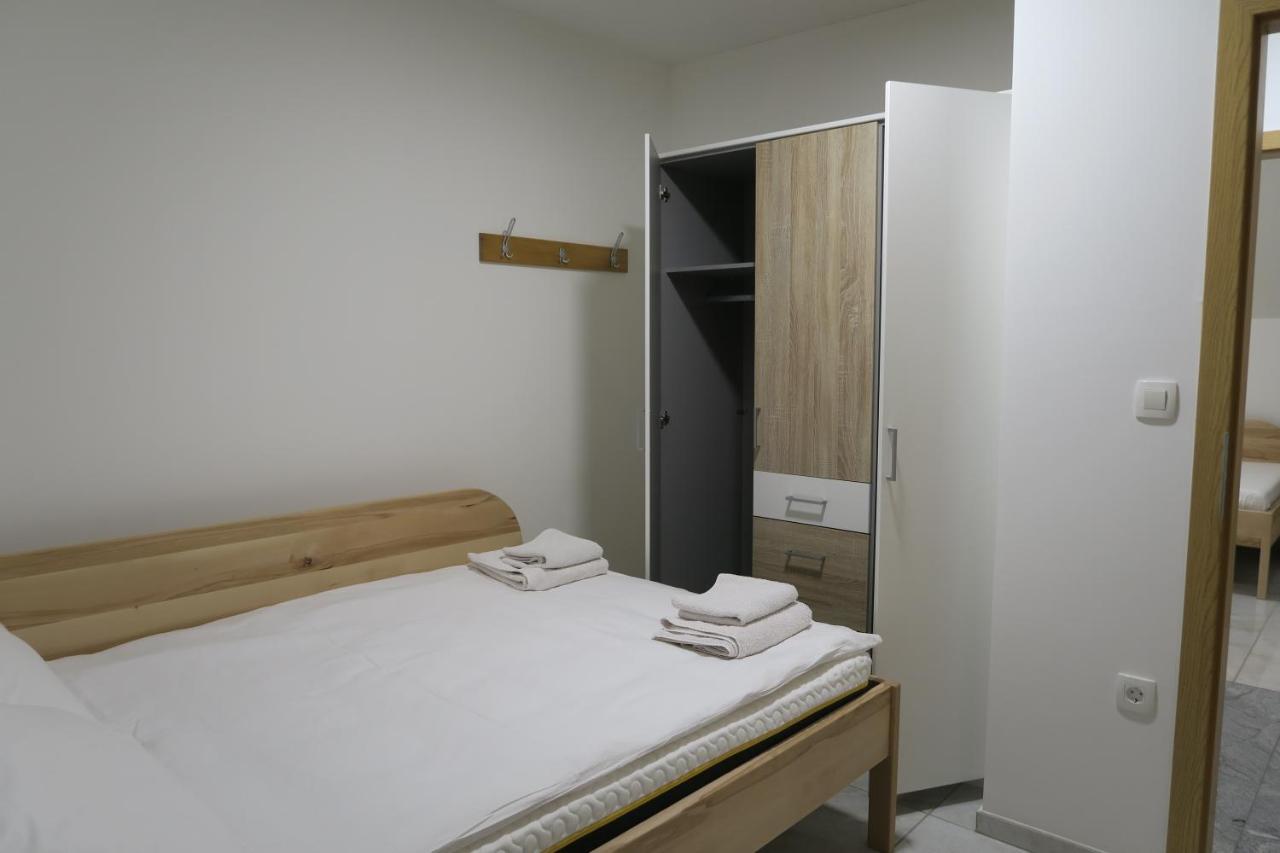 Rooms For Rent In Ljubljana Exterior photo